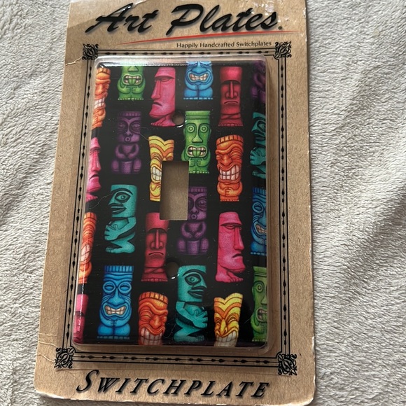 Colorful Tiki Cup Light Switch Plate - Picture 2 of 3